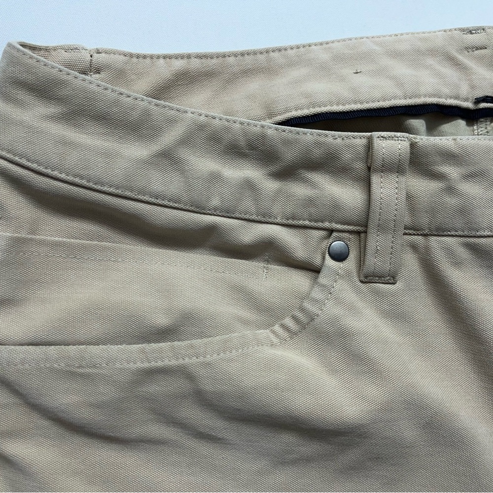 Lululemon ABC Pants Mens 31x31 Slim Utilitech Abrasion Resistant Khaki LM5ABNS - Picture 4 of 14